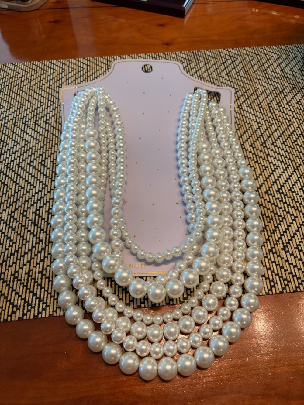 EYE CANDY LOS ANGELES Multi-Strand Faux Pearl Necklace - White Pearl